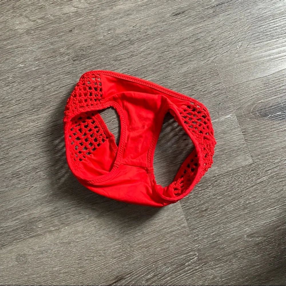 Frankies Bikinis low rise